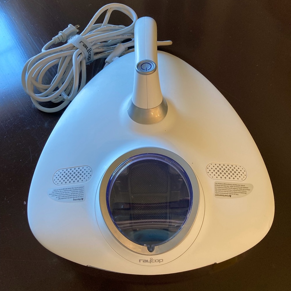 Raycop VCEN-100 Allergen Vacuum bundle includes dust bin filter & HEPA filter